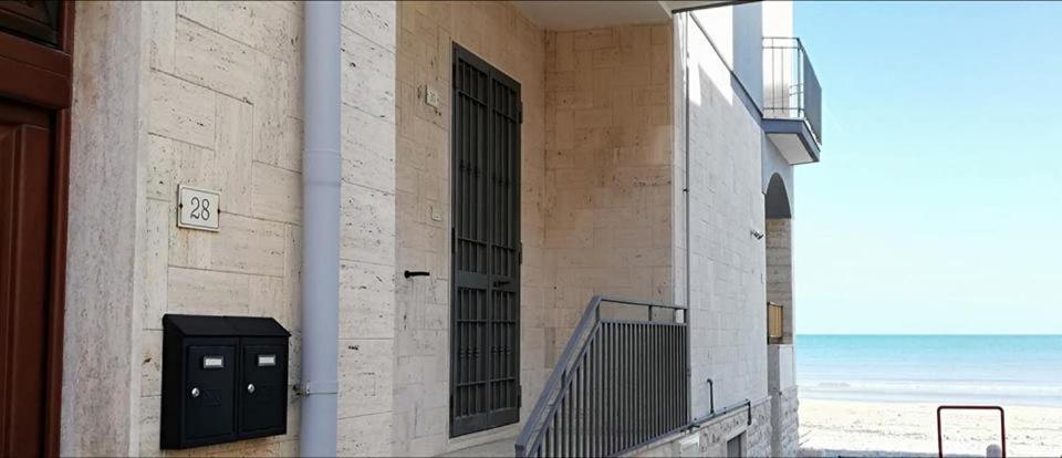 Blue Sea Apartment Torre Canne Exterior foto