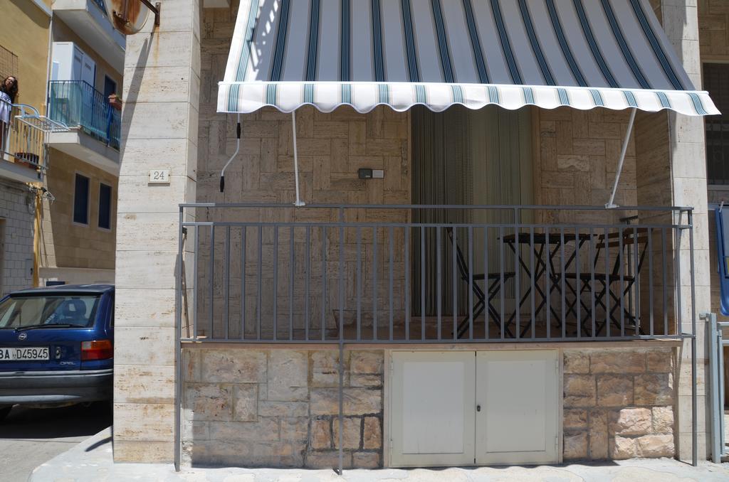 Blue Sea Apartment Torre Canne Exterior foto