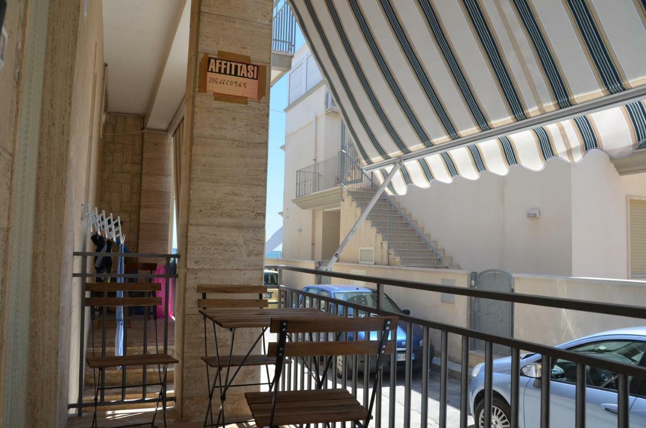 Blue Sea Apartment Torre Canne Exterior foto